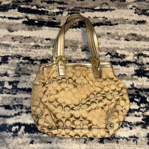 Coach shoulder bag purse